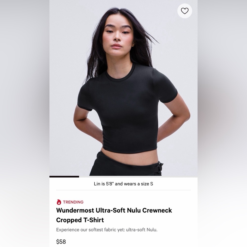 Lululemon nulu Black Crewneck Cropped T-Shirt